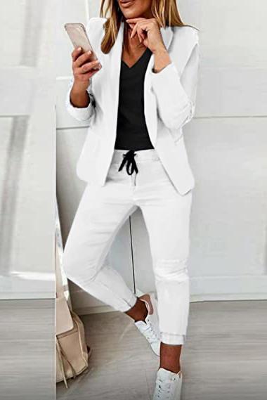 Elegantno odijelo Estrena, bijelo