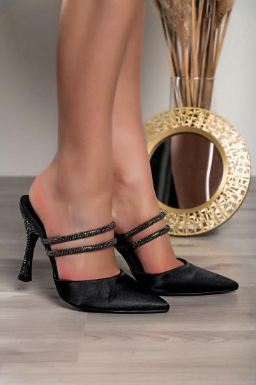 Cipele na visoku petu sa kamenčićima, crne