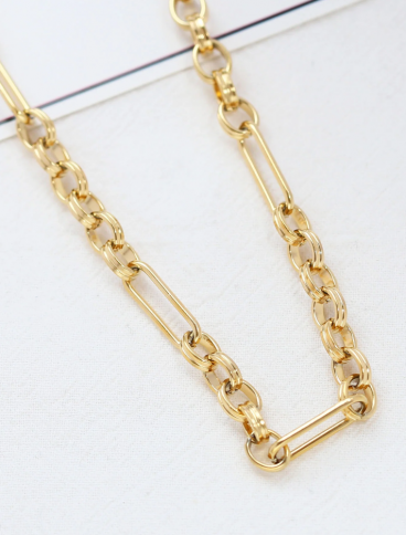 Ogrlica u obliku lančića, ART2093, zlatne boje.