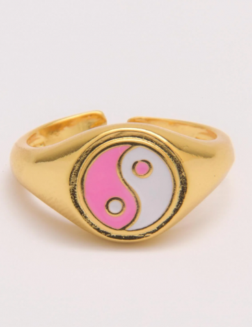 Elegantan prsten, ART441, zlatne boje.