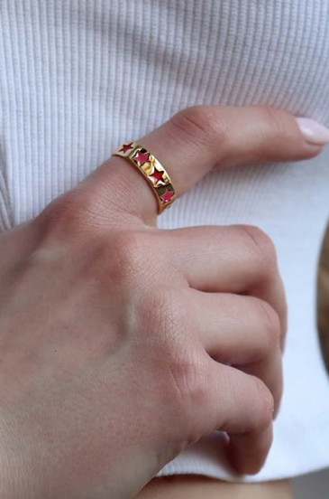 Elegantan prsten, crvene boje