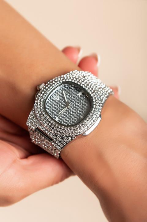 Elegantan sat sa kamenčićima, srebrne boje