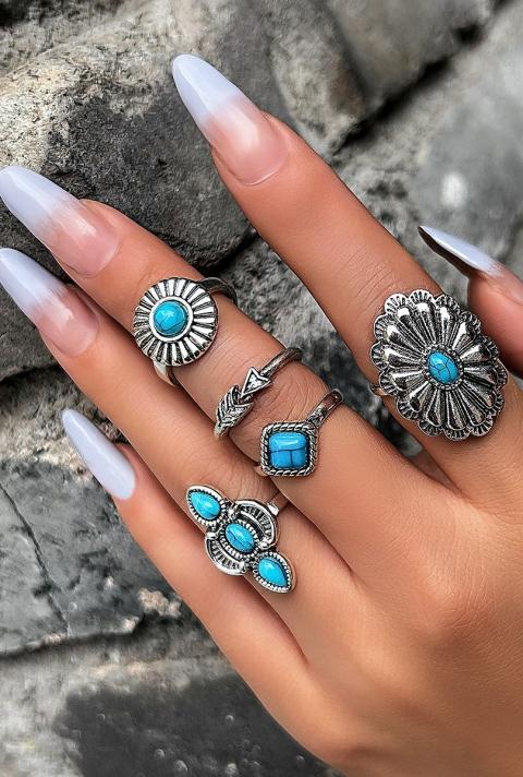 Set prstenja, srebrne boje