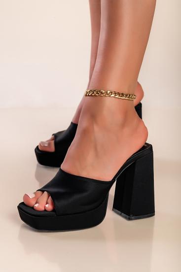 Sandale na visoku petu, crne